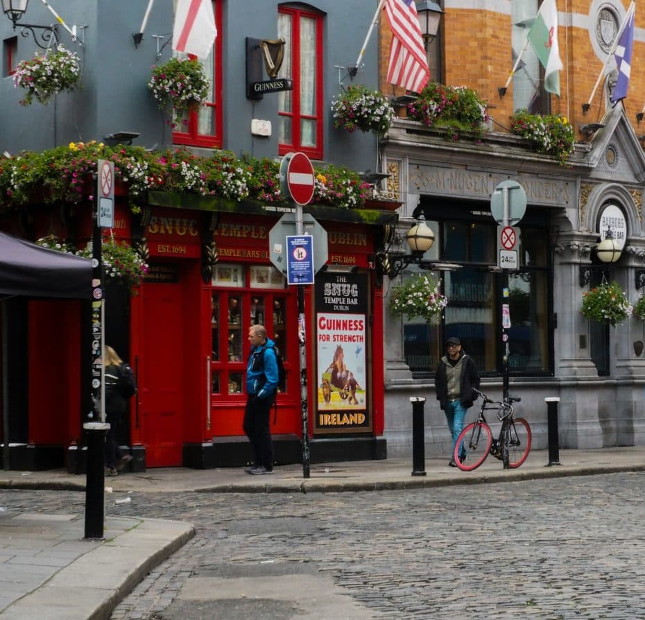 Temple Bar es una de las mejores zonas para quienes visitan Dublín por primera vez