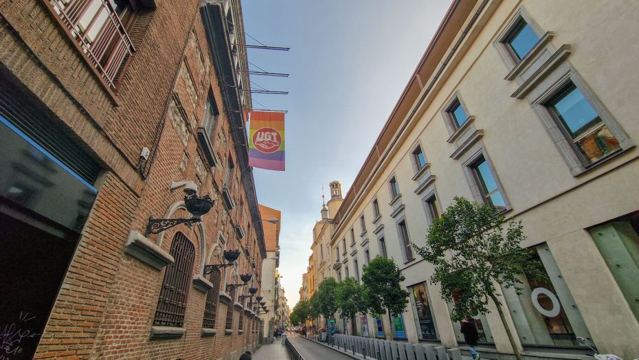 Calle de la Hortaleza is one of the main streets in Barrio de Justicia