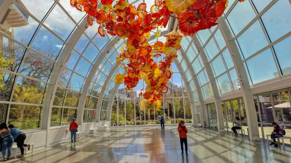 Mostra sul giardino e sul vetro Chihuly