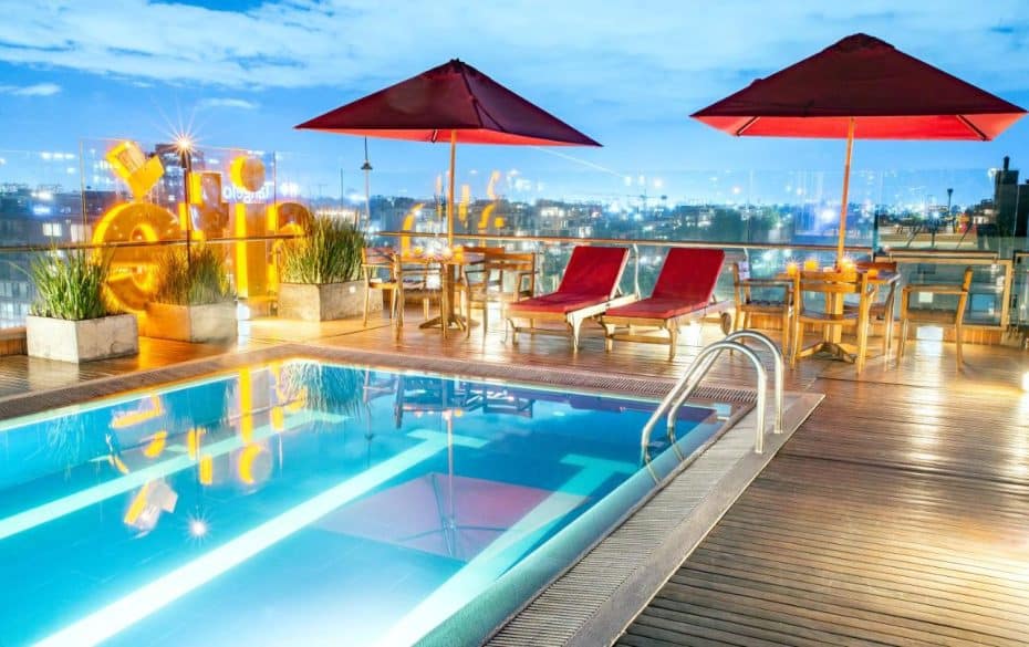 Cité Hotel has a rooftop pool with incredible views of Bogota