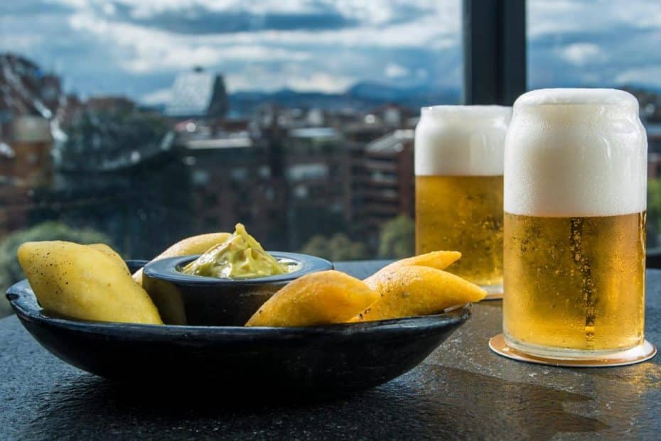 You can have Colombian empanadas with beers and stunning views at the BOG Hotel