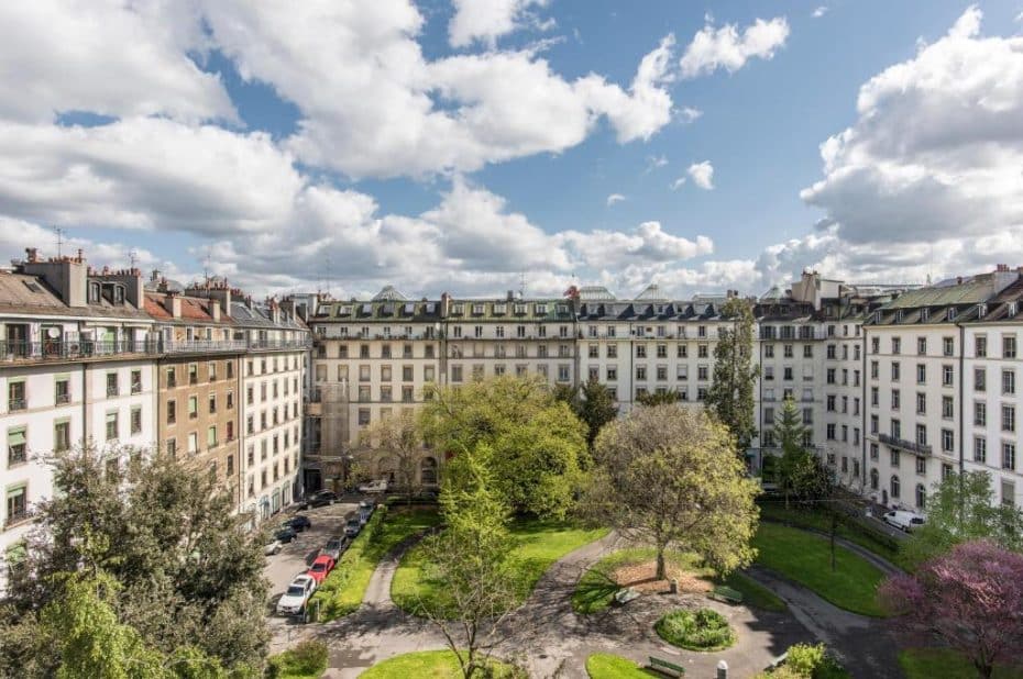 Saint-Gervais et des Grottes è eclettica e artistica, nota per la sua scena culturale alternativa.