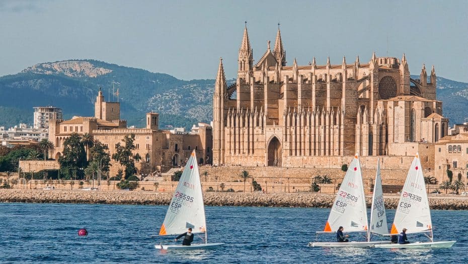 La mejor zona donde alojarse en la isla de Mallorca es Palma, especialmente si es tu primera visita.