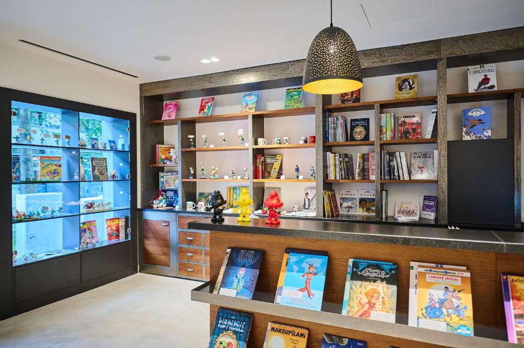 YOOMA Urban Lodge stays true to Brussels' status as the European comic capital