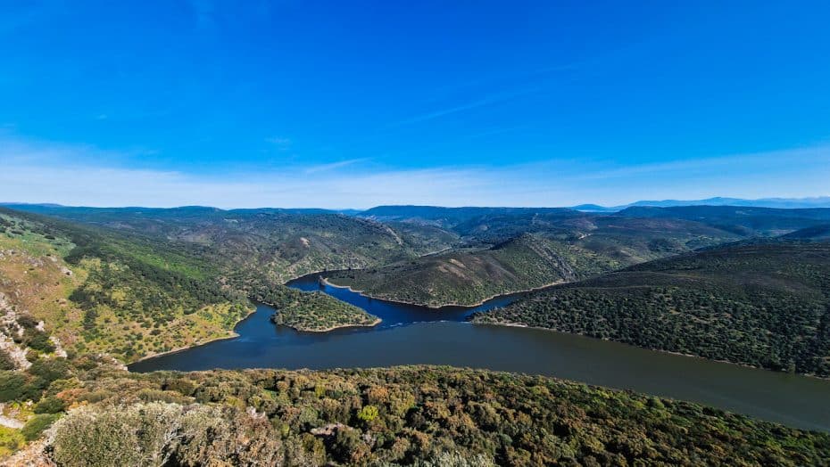 Vistas desde el castillo de Monfragüe