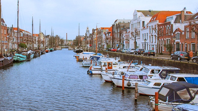 Vista del canal en Delfshaven – Dónde alojarse en Róterdam