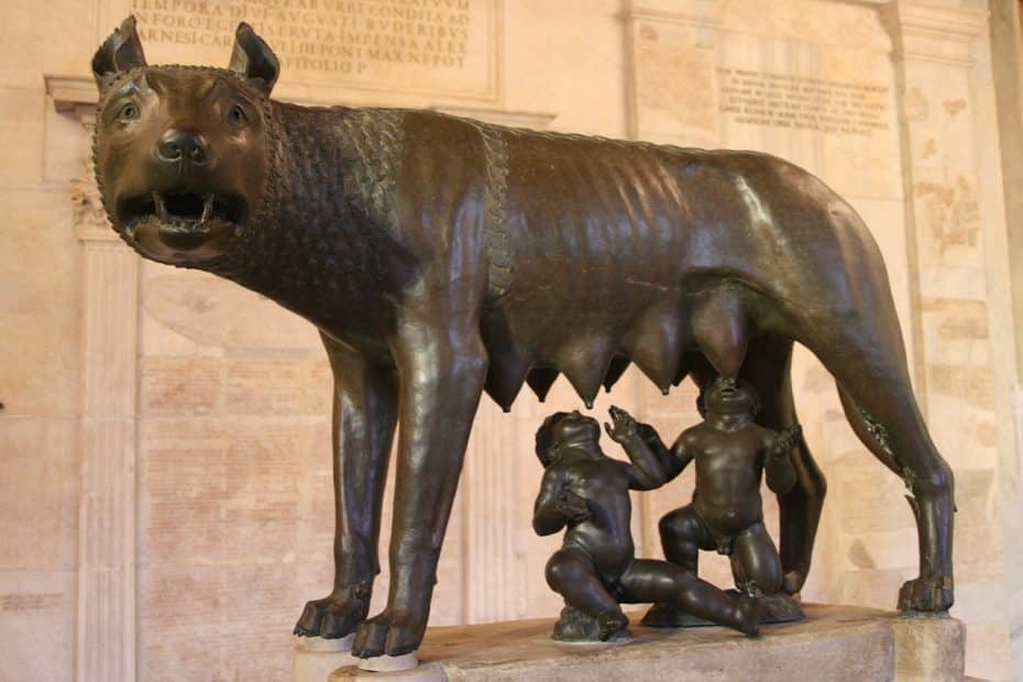 La Loba Capitolina en los Museos Capitolinos - Entre los museos más visitados de Roma