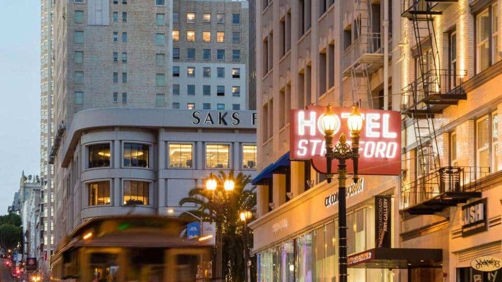 Union Square alberga muchos de los hoteles más exclusivos de San Francisco