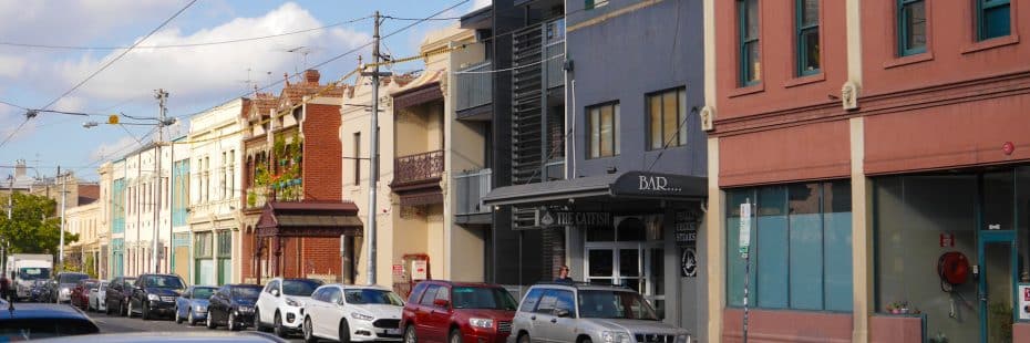 Fitzroy es una de las mejores zonas donde alojarse en Melbourne para disfrutar de su cultura alternativa, su ambiente creativo y su vida nocturna