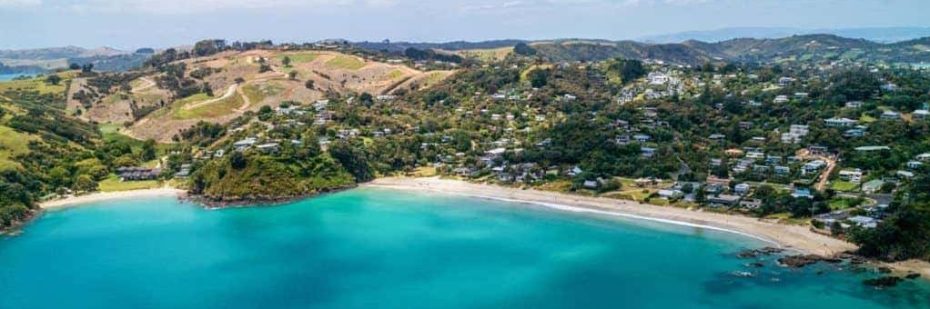 Palm Beach es una de las mejores zonas en la Isla Waiheke para parejas y familias