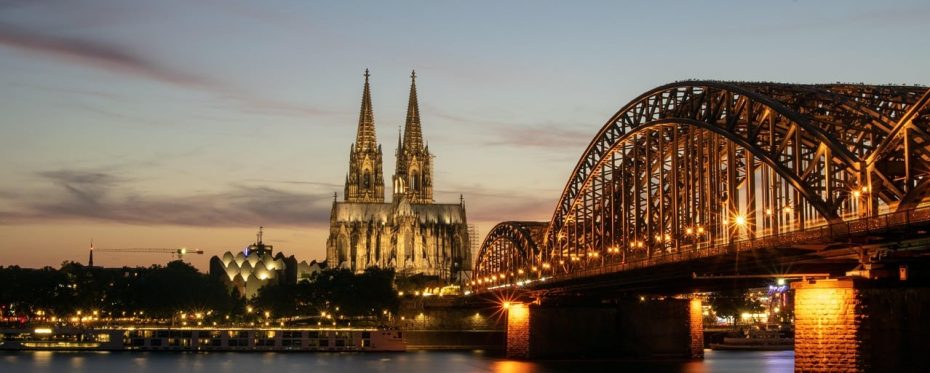 El barrio de Altstadt-Nord, donde se encuentra la catedral, es la mejor zona donde alojarse en Colonia para disfrutar de la cultura y el turismo