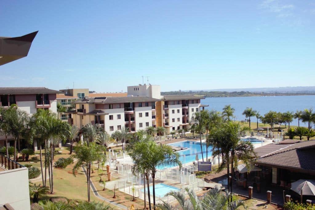 La zona attorno al Lago Paranoá ospita resort sofisticati affacciati sull’acqua