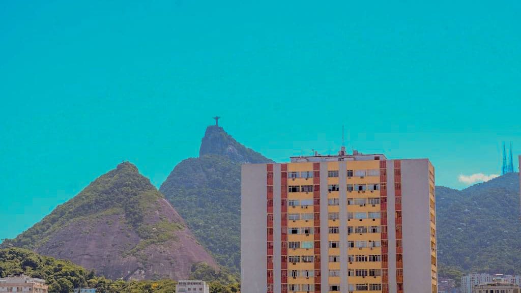 Flamengo è perfetto per chi ama la natura, grazie al bellissimo Parco do Flamengo e alla sua vicinanza alla Baia di Guanabara.