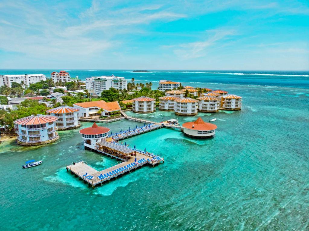 Il nord di San Andrés ospita alcune delle spiagge più belle dell’isola ed è una zona ben sviluppata vicino all’aeroporto.