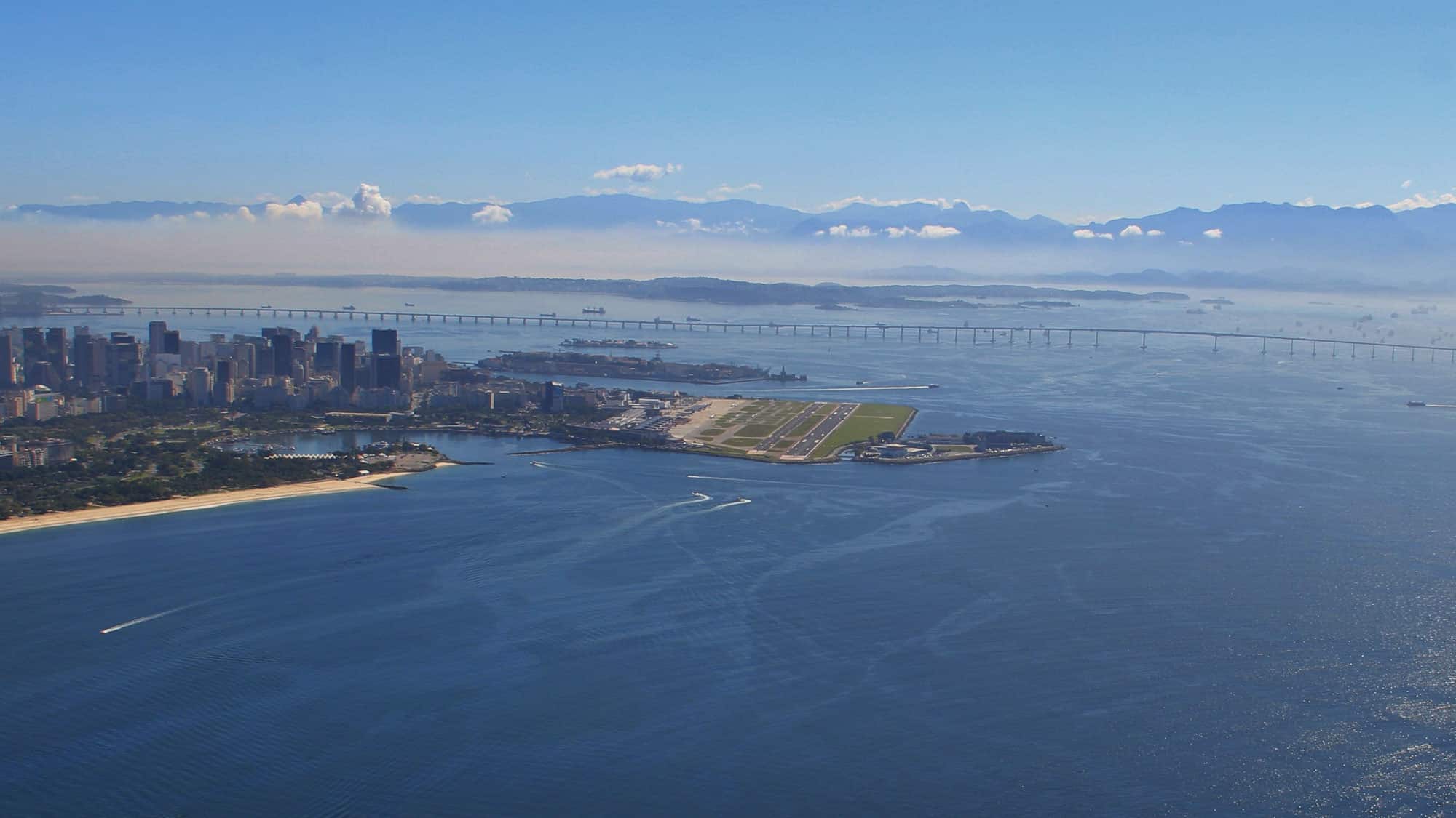 Soggiornare nei pressi dell'Aeroporto Santos Dumont è comodo e permette di raggiungere facilmente il centro di Rio.