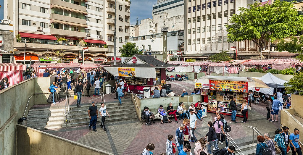 Liberdade è il quartiere ideale dove alloggiare a San Paolo per gli amanti della cultura giapponese e grazie all’ottimo accesso al trasporto pubblico.