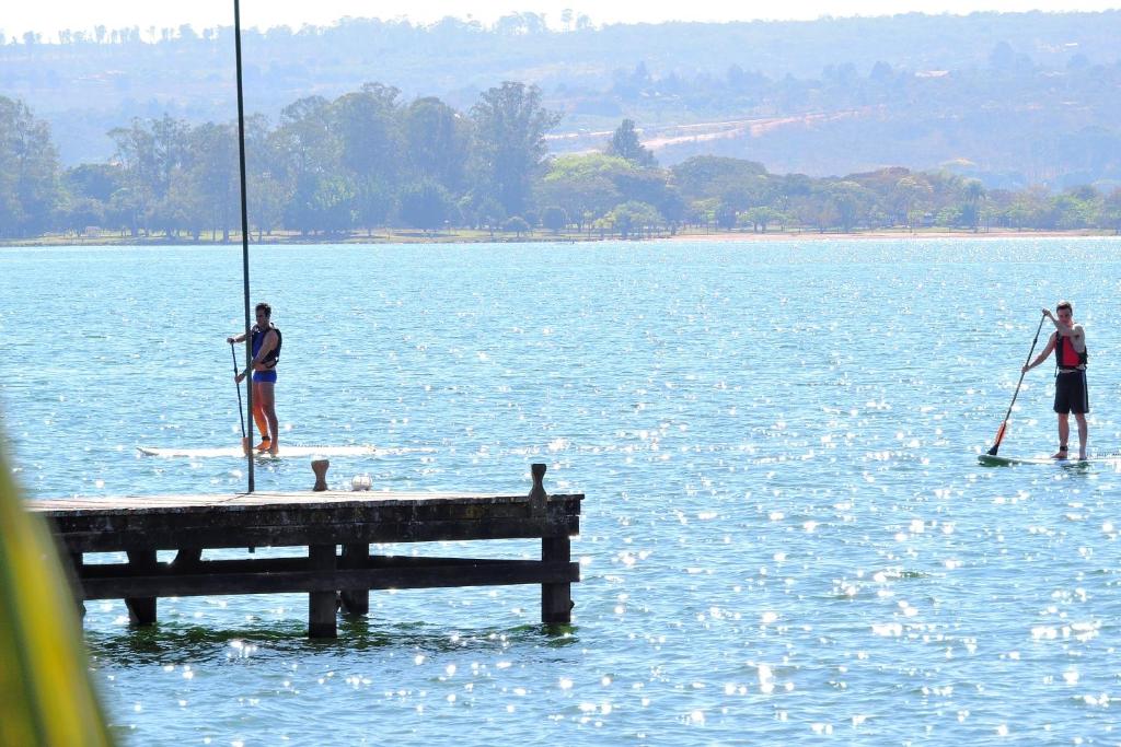 Il Lago Paranoá è perfetto per sport acquatici e attività in famiglia