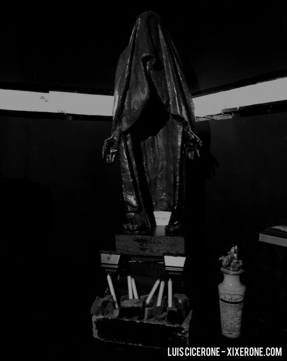 escultura-holocausto-museo-judio-bucarest