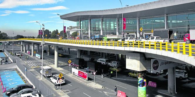 Where to stay in Bogota - Near the airport