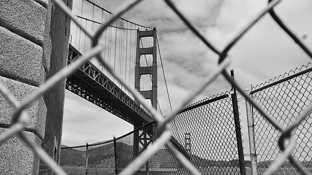 Golden Gate Bridge desde abajo