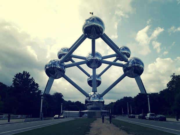 El Atomium o una de las más famosas atracciones de Bruselas