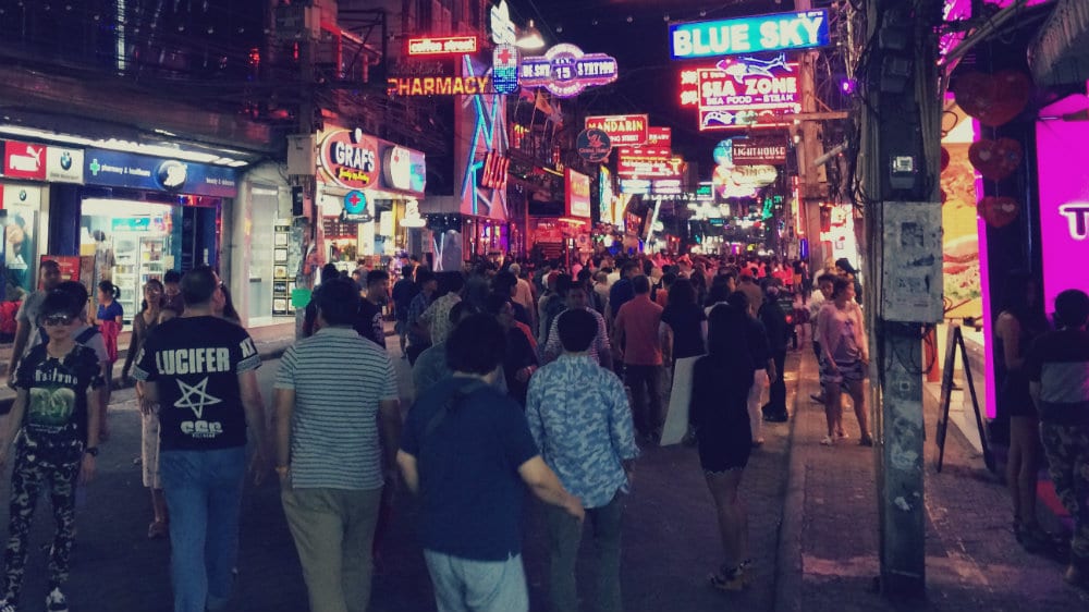Pattaya Walking Street. Pattaya es la capital del sexo en Tailandia.