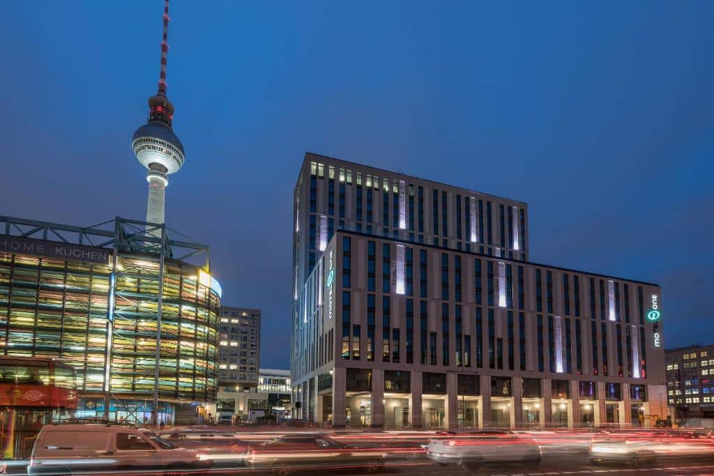 Zona recomendada para alojarse en Berlín - Alexanderplatz