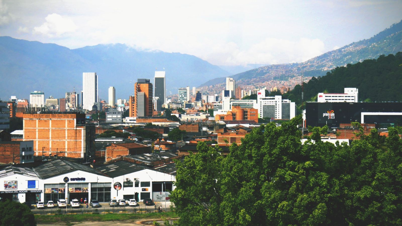 Dónde dormir en Medellín Mejores zonas y hoteles