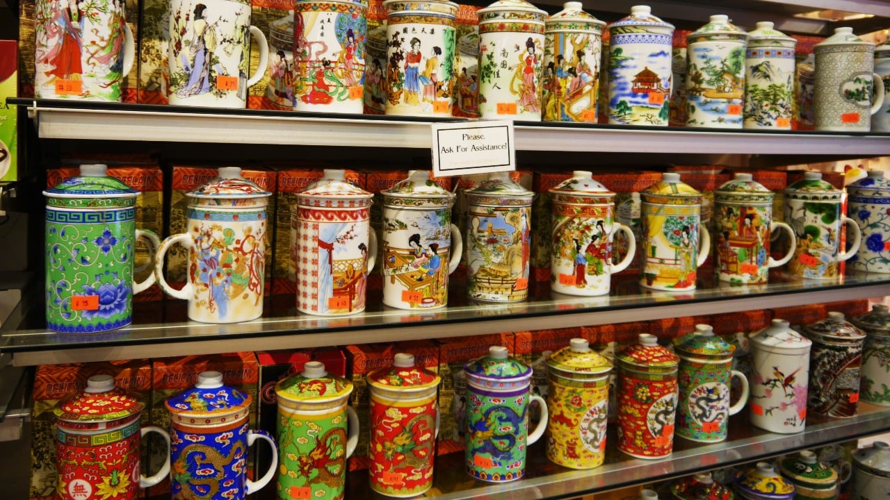 Tienda de porcelanas tradicionales en el Chinatown de San Francisco