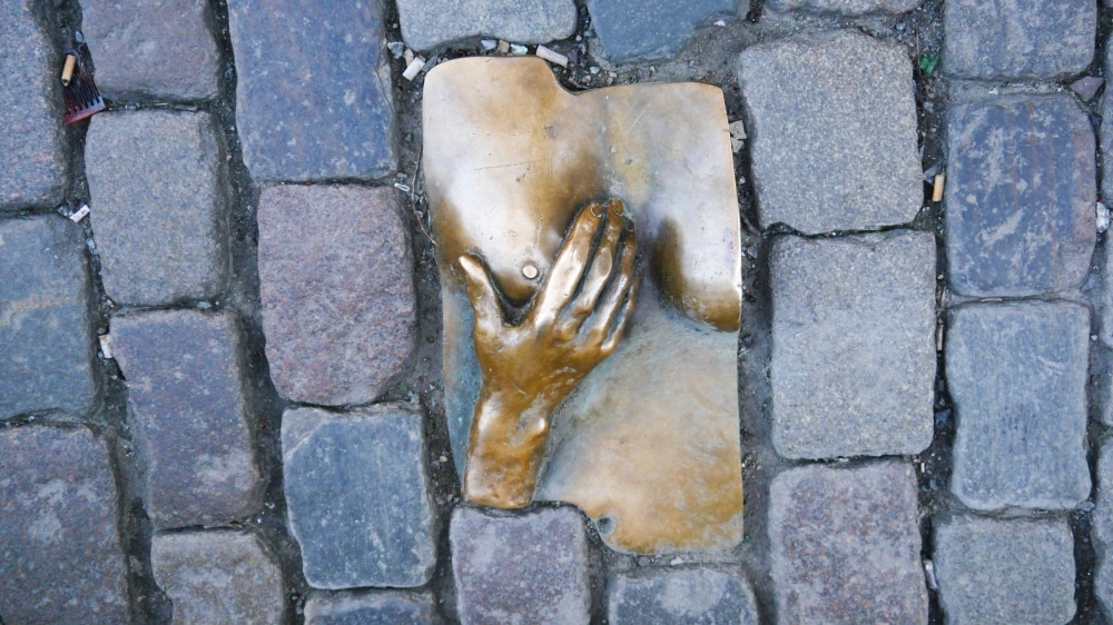 Bronze statue in honor of prostitution - Amsterdam Red Light District