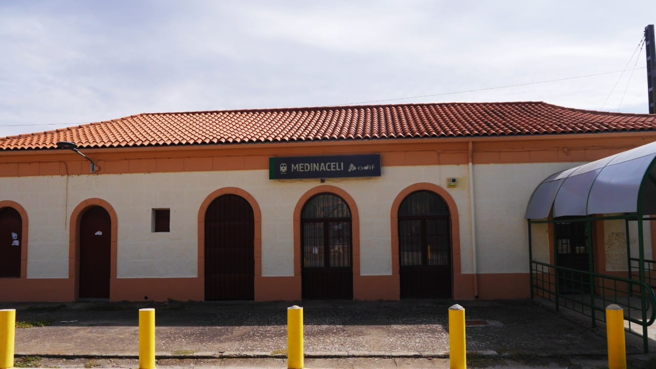 Com arribar a Medinaceli amb tren - Estació de Renfe