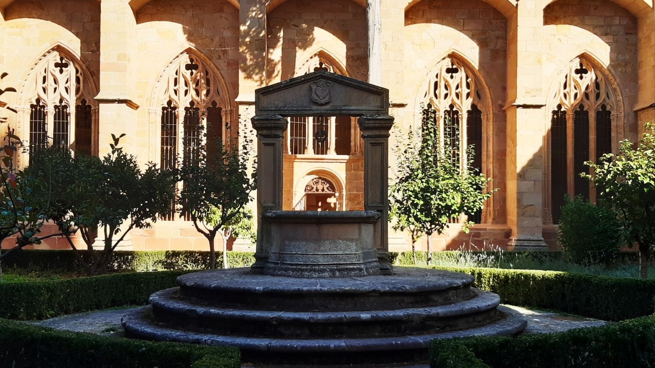 Atractivos de Sigüenza - Claustro de la catedral