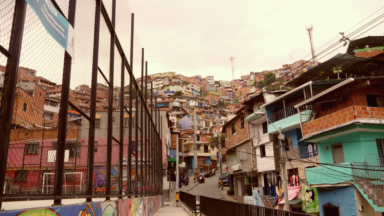 La Comuna 13 y sus tours de arte urbano