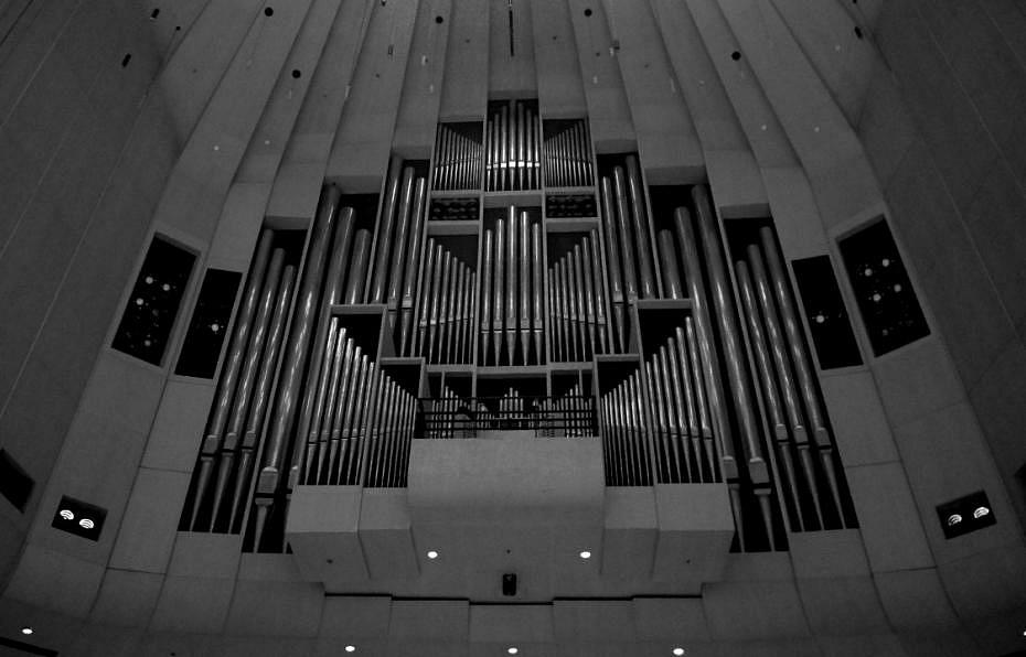 Concert Hall Organ - Visiting the Sydney Opera House