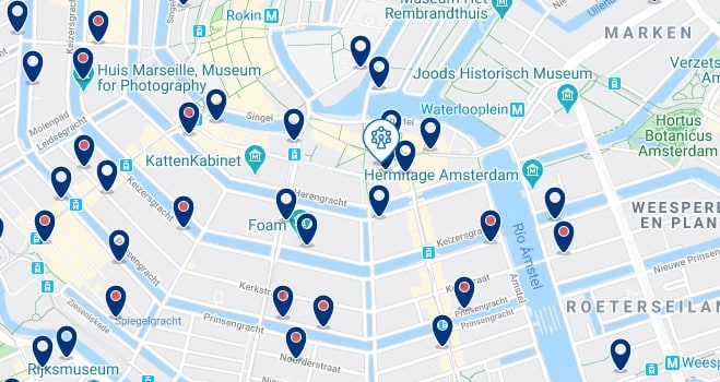 Dónde dormir en Ámsterdam para vida nocturna – Rembrandtplein – Haz clic aquí para ver todos los hoteles en un mapa