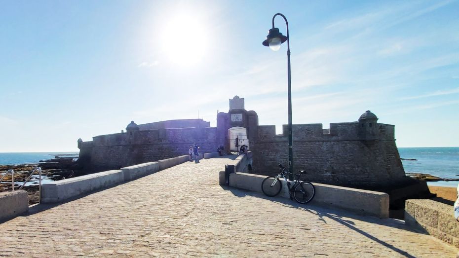 Principales atractivos de Cádiz - Castillo de San Sebastián