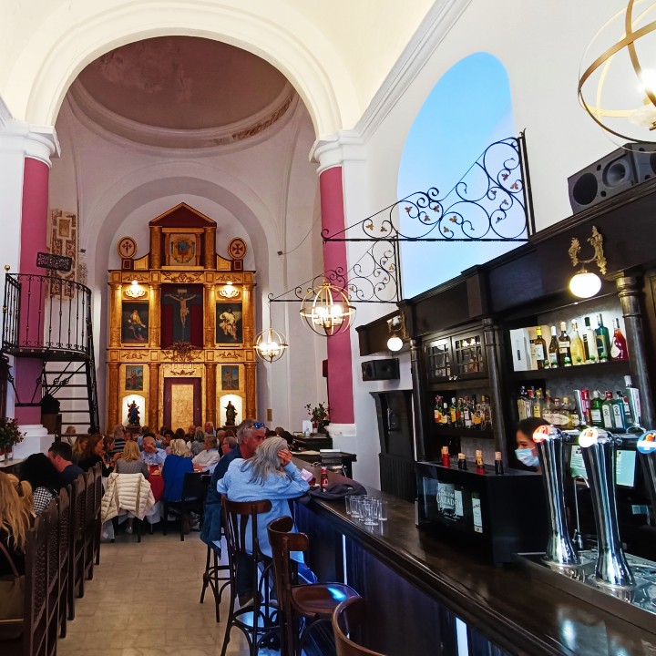 Dónde comer en Jerez de los Caballeros - Restaurante La Ermita