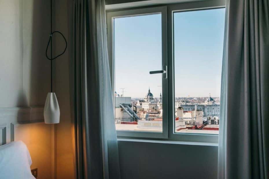 Las habitaciones del Dear Hotel Madrid ofrecen vistas panorámicas