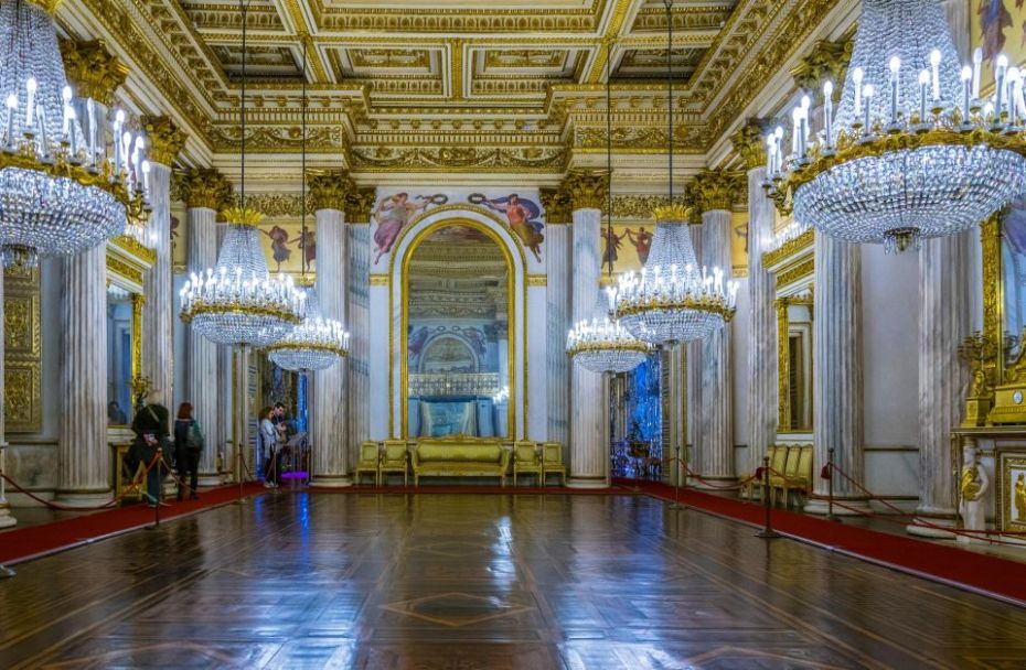 El Salón de Baile del Palacio Real de Turín, una de las mejores cosas que hacer en Turín