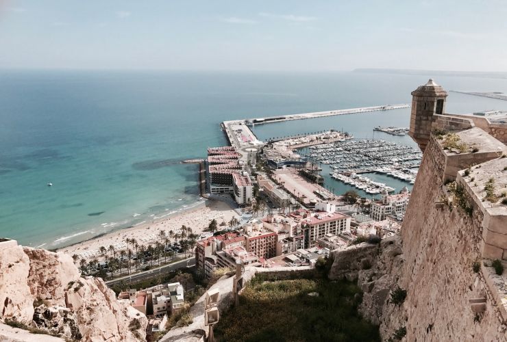 Subir al Castillo de Santa Bárbara de Alicante -Experiencia y consejos
