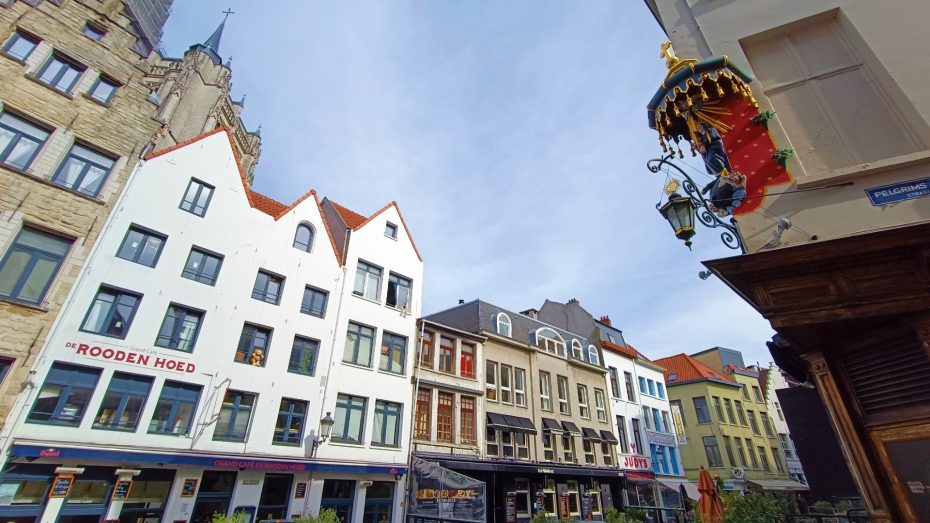El centro de la ciudad de Amberes es uno de los más hermosos y llenos de vida de Flandes