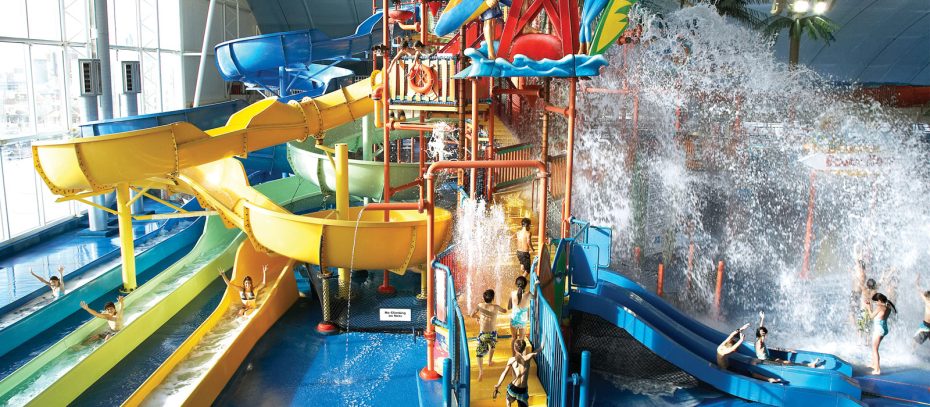 El Fallsview Indoor Waterpark es una de las atracciones que visitar en Niagara Falls con niños