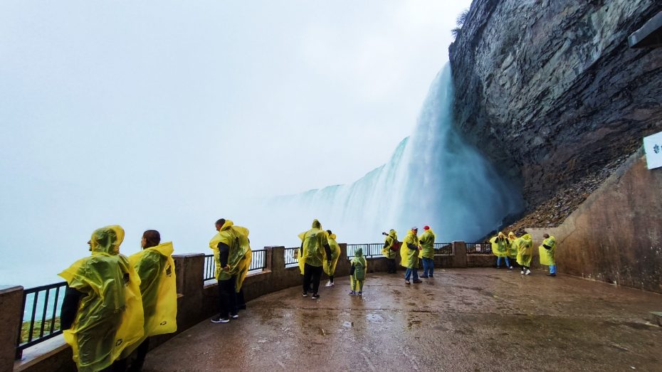 Plataforma de observación de Niagara Falls - Journey Behind the Falls