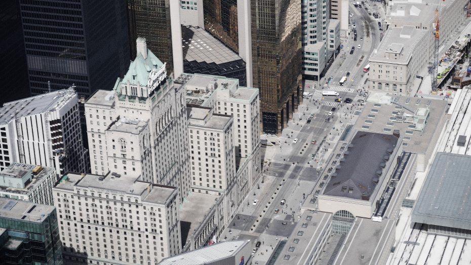 El Hotel Royal York visto desde la torre CN de Toronto