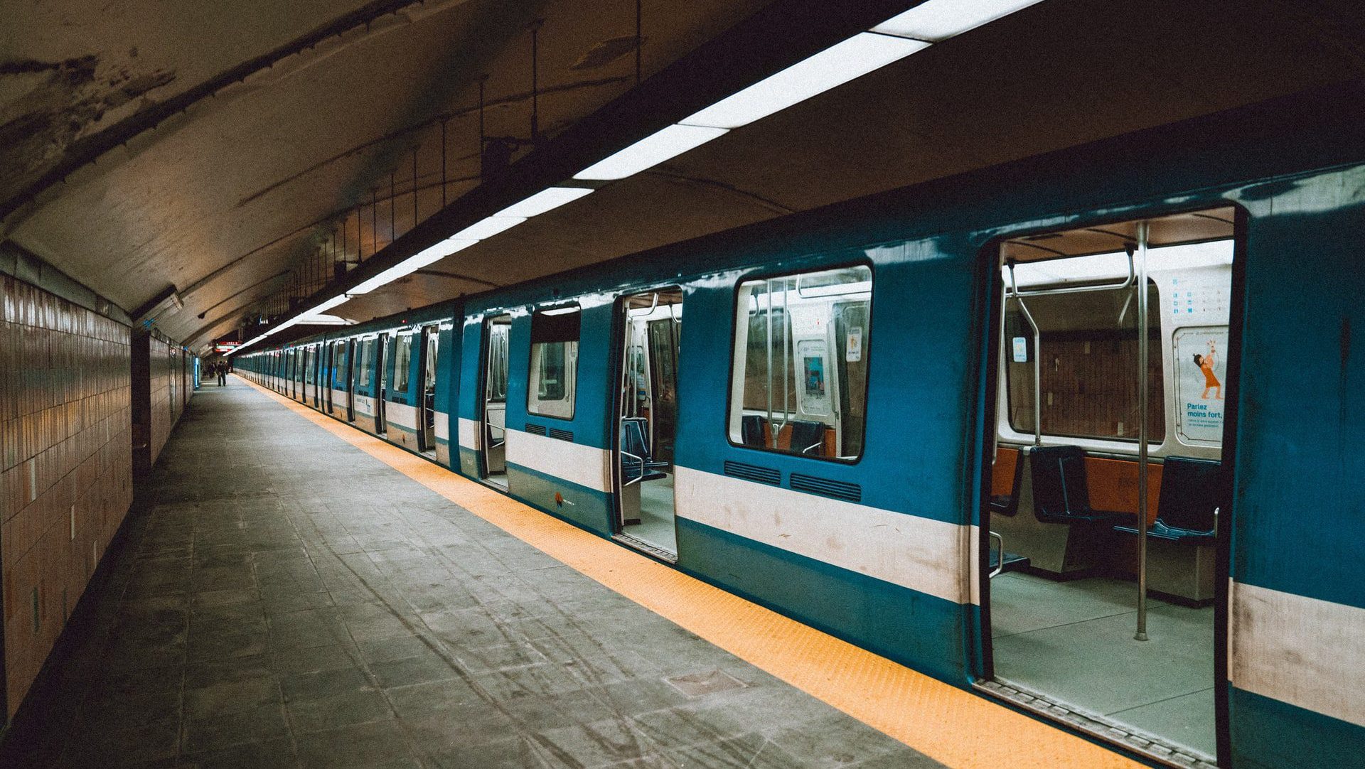 El metro es una de las mejores formas de moverse por Montreal
