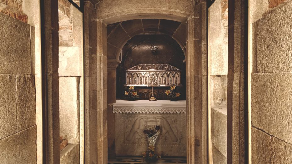 Sepulcro del Apóstol Santiago - Atracciones imprescindibles en Santiago de Compostela