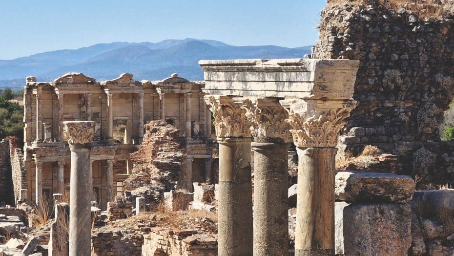 What to see in Izmir: Ephesus