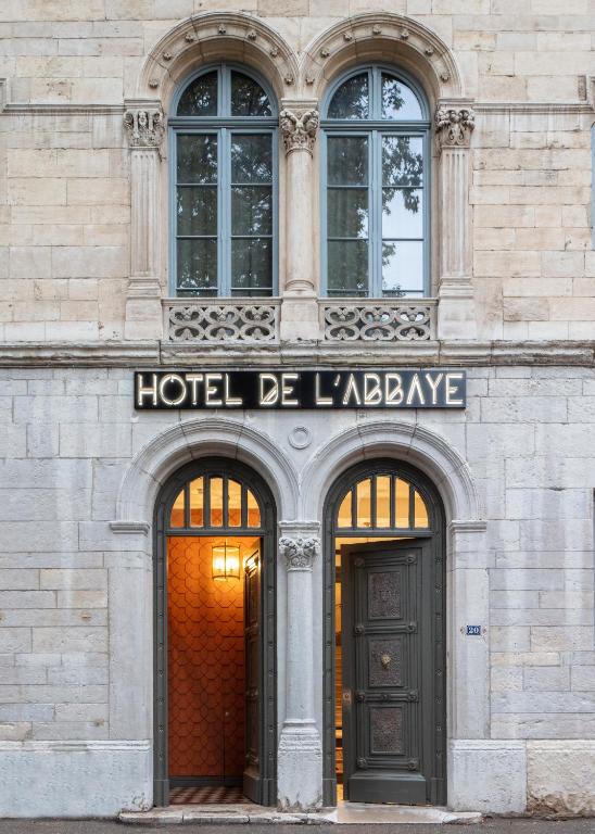 Our favourite hotel in Lyon isHôtel de l'Abbaye.