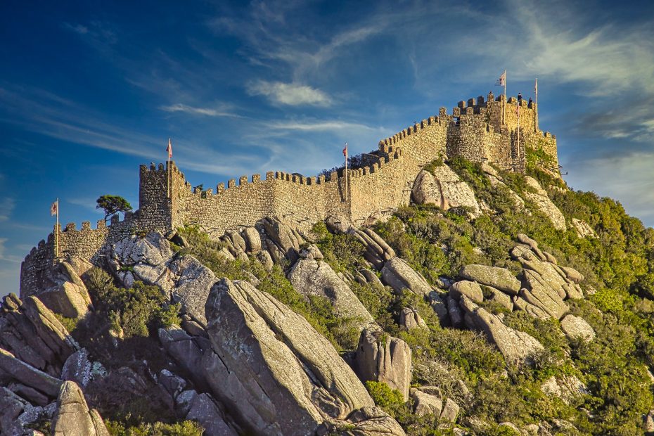 Castelo dos Mouros - Things to see in Sintra
