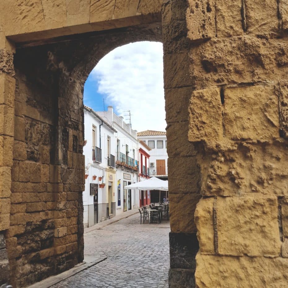 The Jewish quarter is one of the places you cannot miss in Córdoba